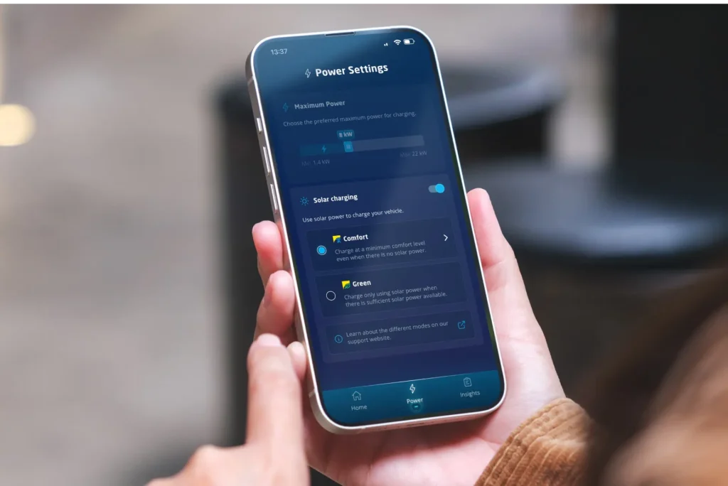 je auto opladen met zonnepanelen via de alfen app