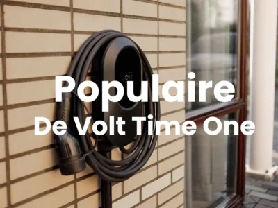 Volt Time One aan de muur met tekst Populaire de Volt Time One